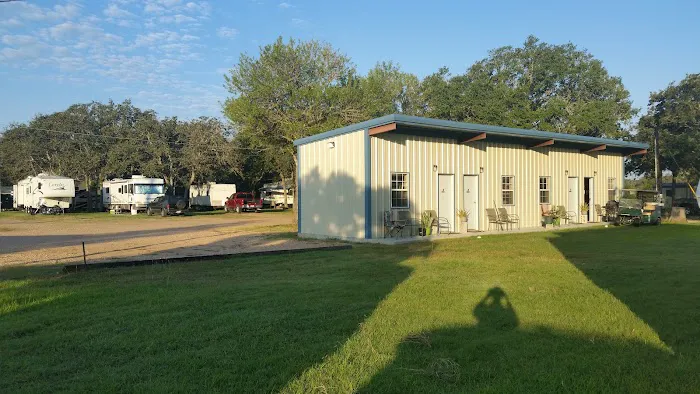 Suncatcher RV Park Picture 2
