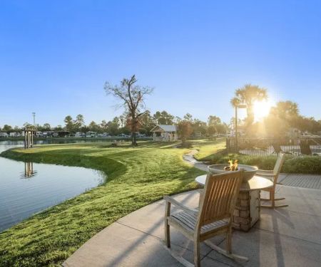 Northlake RV Resort by QRV
