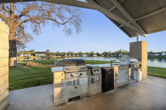 Northlake RV Resort by QRV Picture 5