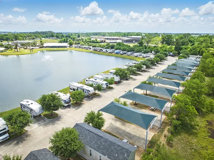 Northlake RV Resort by QRV Picture 7