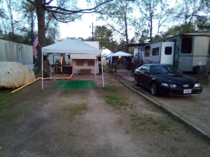 Wild Country RV Park Picture 6
