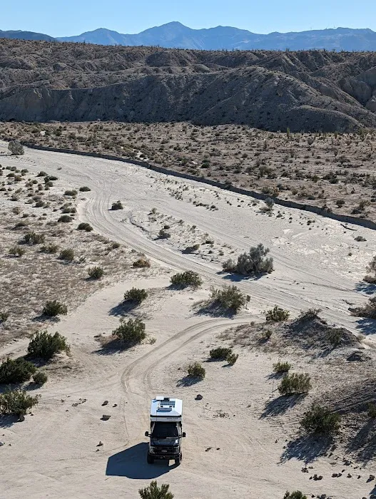Hollywood-Vine Campsite Picture 3