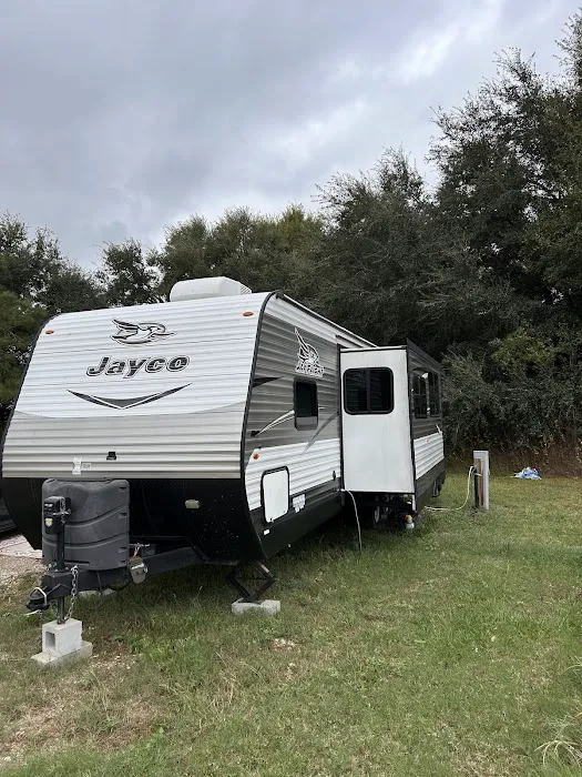 Sunrise Winnie RV Park & Storage Picture 7