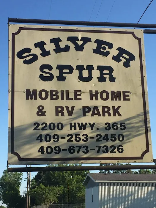 Silver Spur Mobile Home & RV Park Picture 2