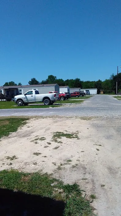 Silver Spur Mobile Home & RV Park Picture 9