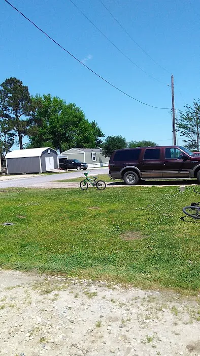 Silver Spur Mobile Home & RV Park Picture 8