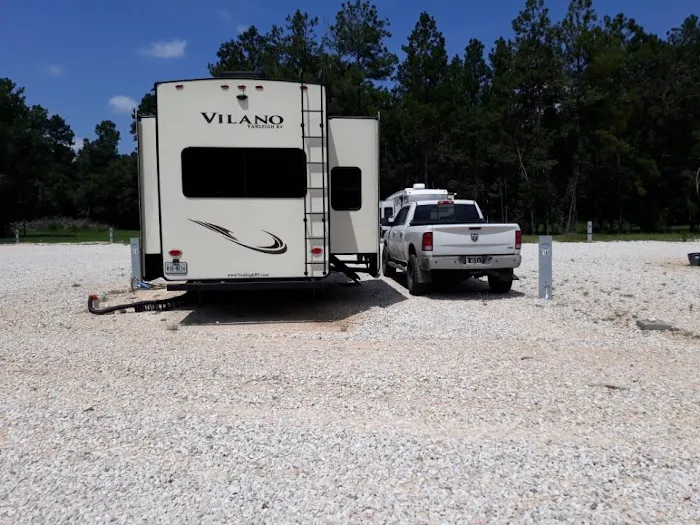 Country Pines RV Park, LLC Picture 3