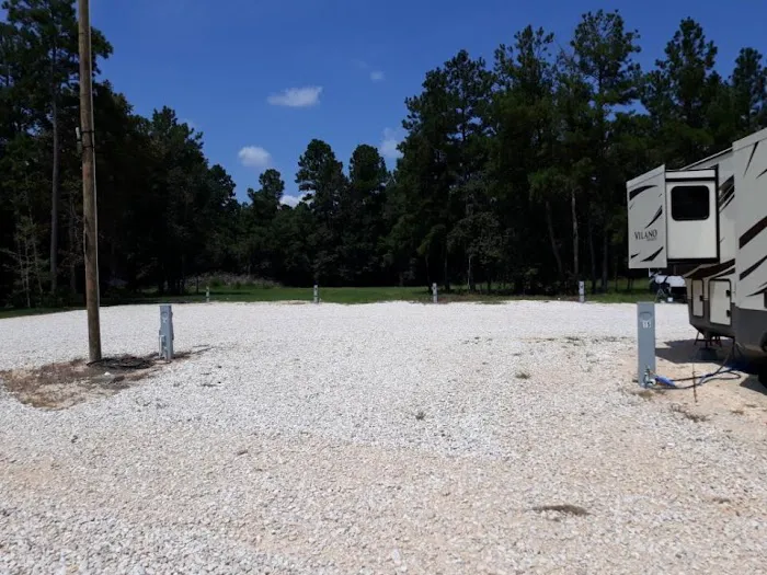 Country Pines RV Park, LLC Picture 8
