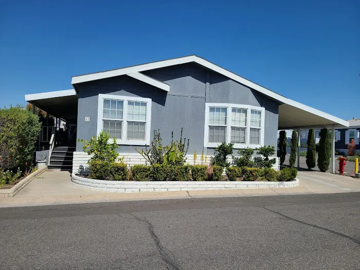 Laguna Hills Estates Picture 9