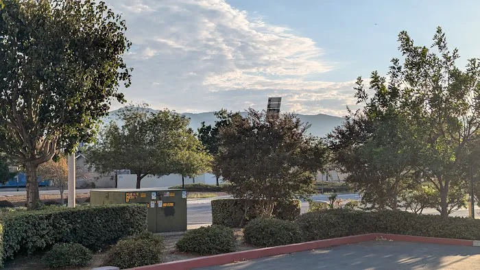 La Corona Mobile Home Park Picture 2
