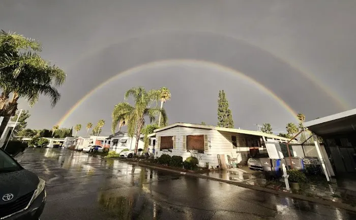 Sierra Pines Mobile Home Park Picture 2