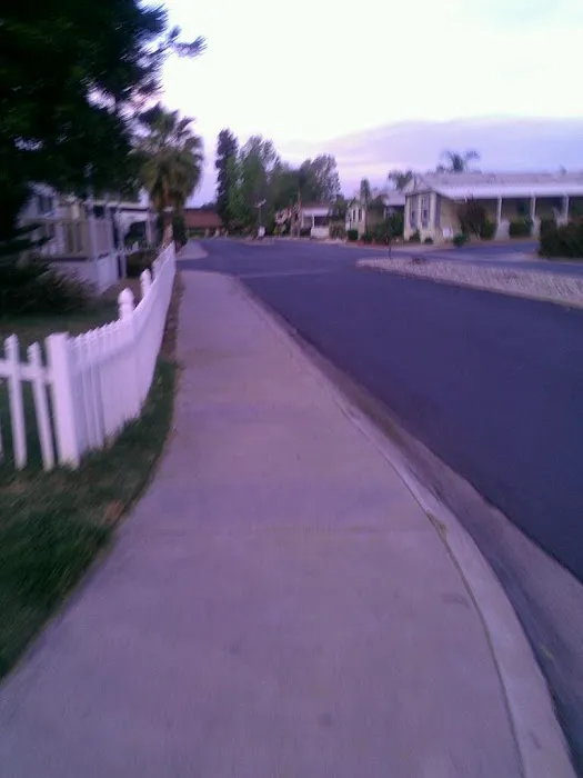 Sierra Pines Mobile Home Park Picture 9