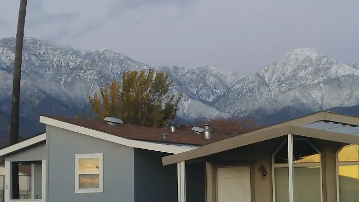 Oasis Mobile Home Estates Picture 5