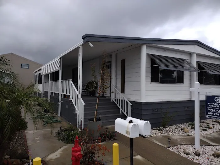 Upland Eldorado Mobile Home Park Picture 6