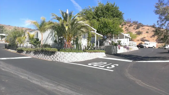 Hasley Canyon Mobile Estates Picture 5