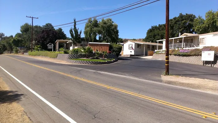 Hasley Canyon Mobile Estates Picture 4