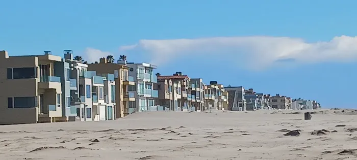 Oxnard Shores Mobile Home Park Picture 2
