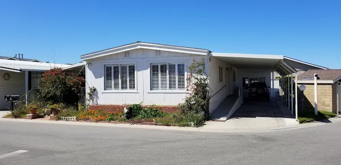 Oxnard Shores Mobile Home Park Picture 6