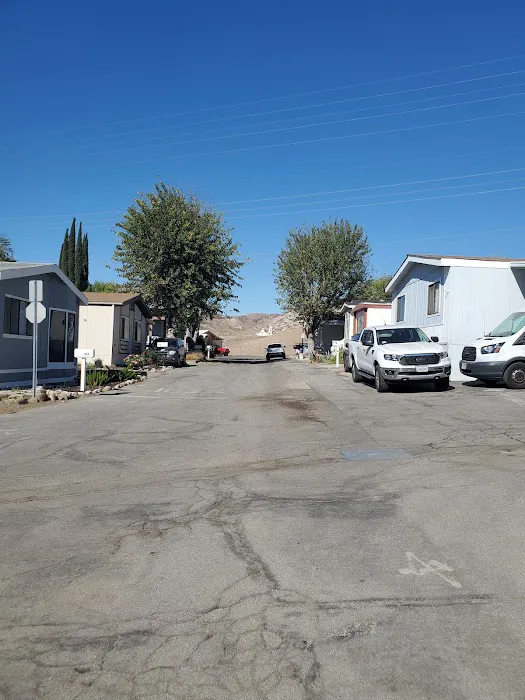 Lily of the Valley Mobile Home Community Picture 10