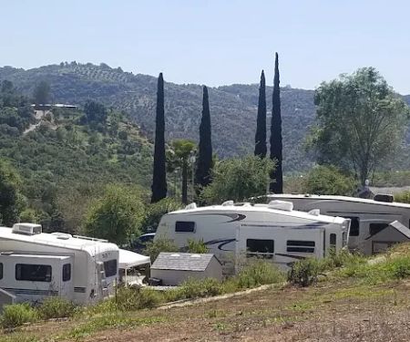 Champagne Lakes RV Resort