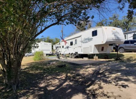 Ingram Lake RV Park
