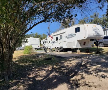 Ingram Lake RV Park