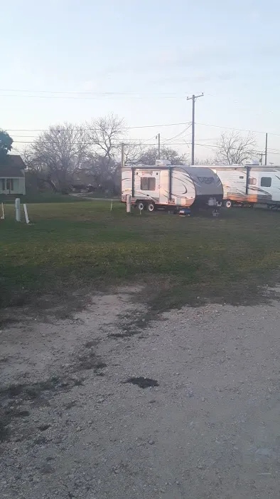 Hill Top RV Park Karnes County Runge Picture 4