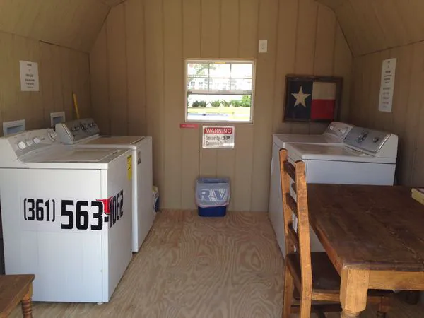 Tejas Extended Stay RV Park Picture 4
