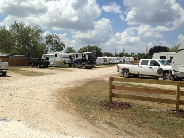Tejas Extended Stay RV Park Picture 8