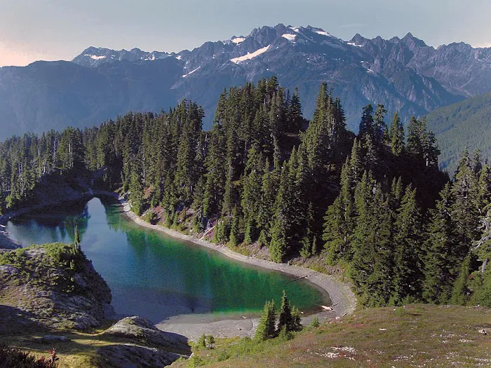 Lake Beauty Picture 3