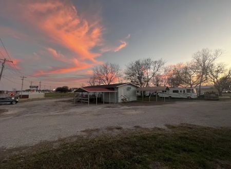 Pecan Grove RV Resorts