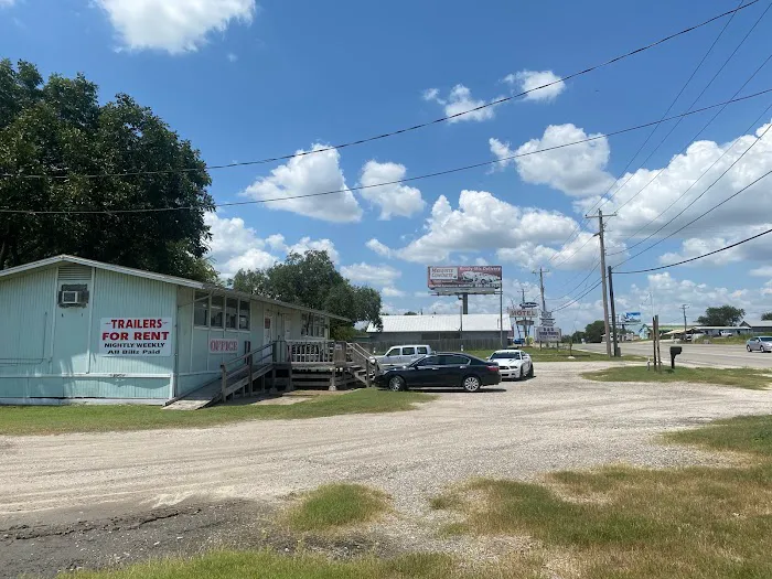 Pecan Grove RV Resorts Picture 3