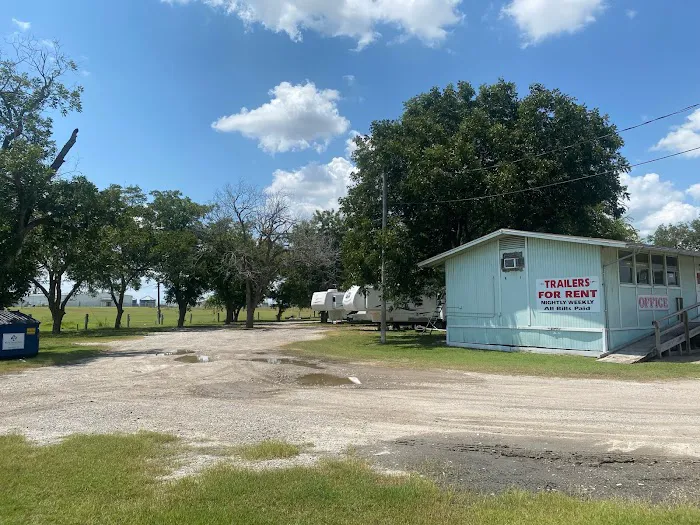 Pecan Grove RV Resorts Picture 6