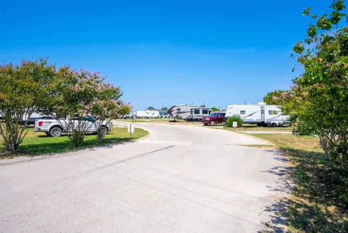Kenedy Village RV Park Picture 9