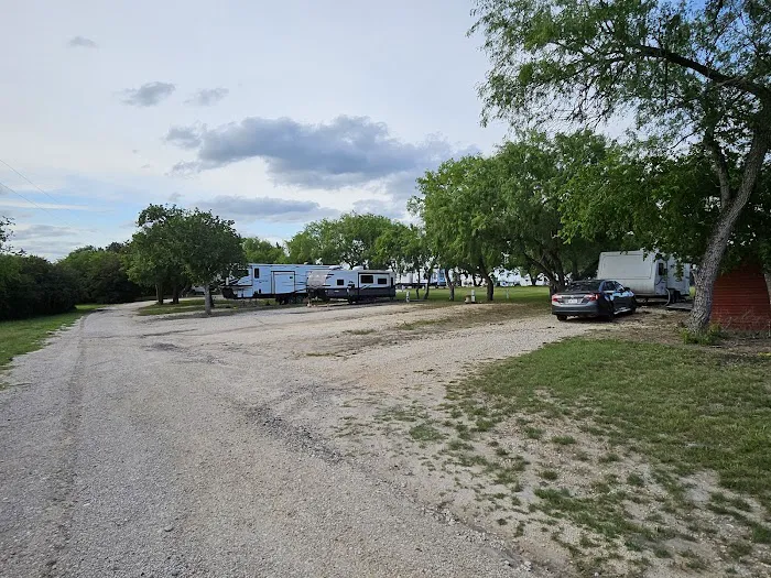 Lone Star RV Park #2 Picture 3