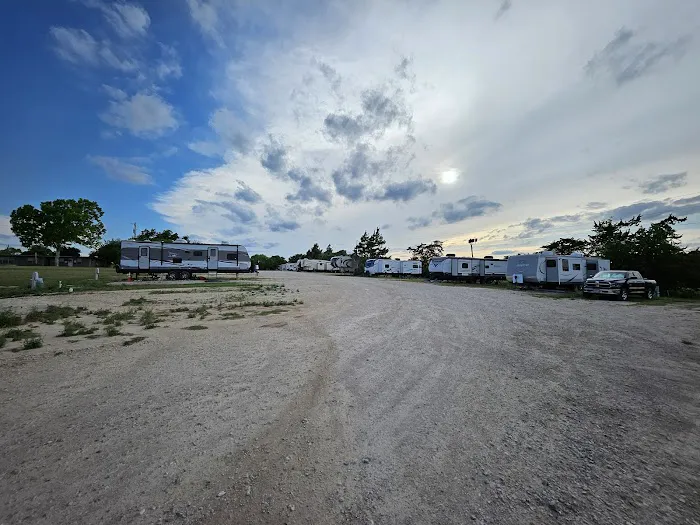 Lone Star RV Park #2 Picture 2