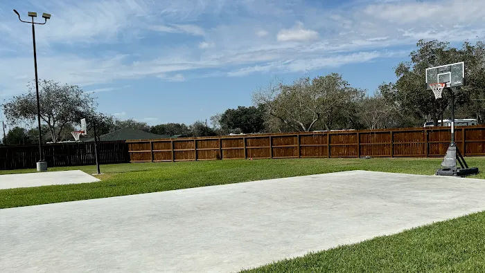 TLC RV Park and Resort Picture 7