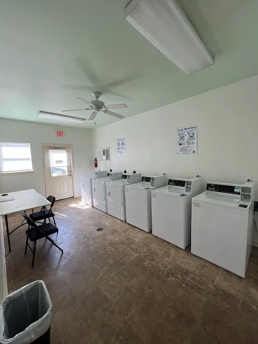 Patriot RV Park - Cuero Picture 5