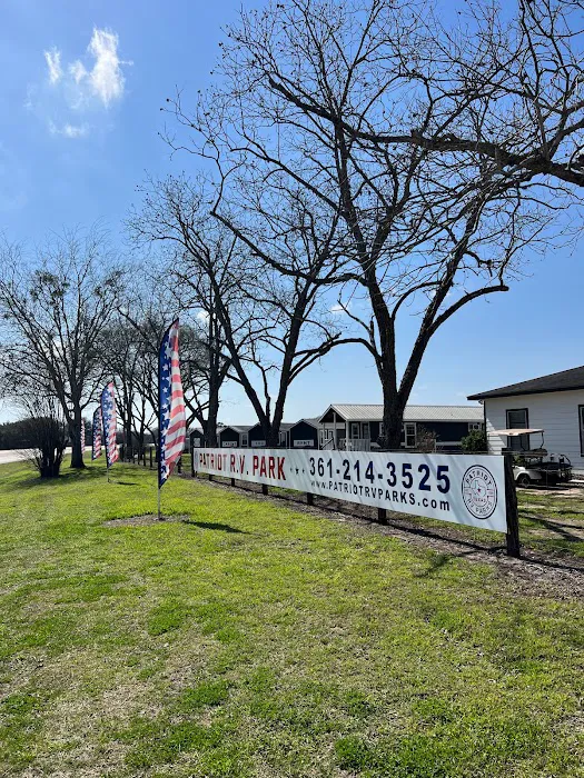 Patriot RV Park - Cuero Picture 9