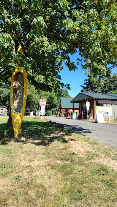 RiversEdge Lodge & RV Park Picture 3
