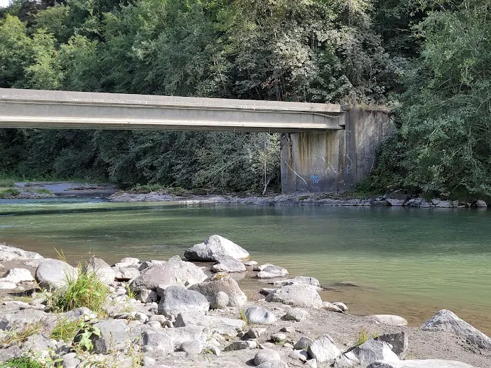 Kid Valley Campground Picture 7