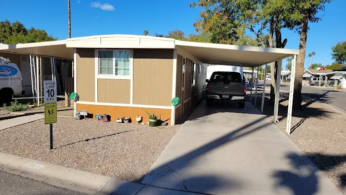 Villa Vaquero Manufactured Home Park Picture 4