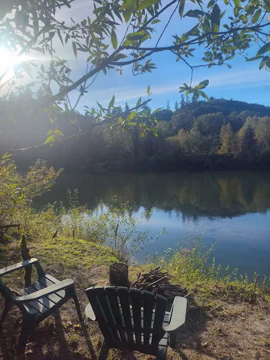 Rock Bottom Campsites Picture 10