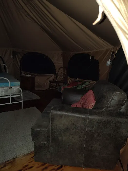 Rock Bottom Campsites Picture 9
