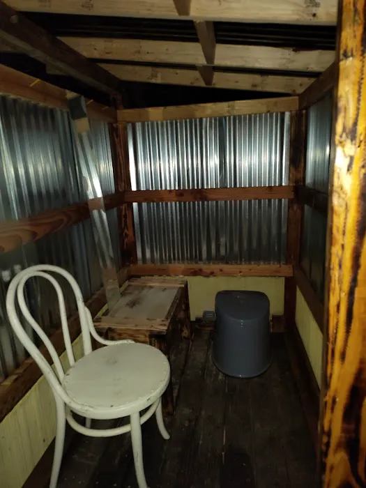 Rock Bottom Campsites Picture 8