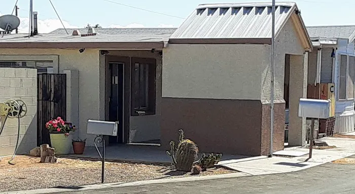 Western Acres Mobile Home Park Picture 2
