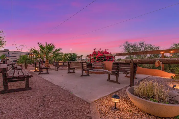 Arizona Cowboy RV Park Picture 3