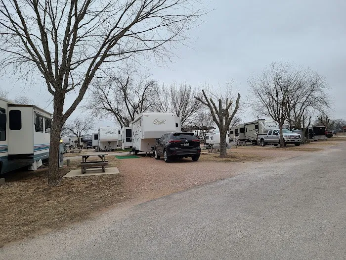 Fredericksburg RV Park Picture 5