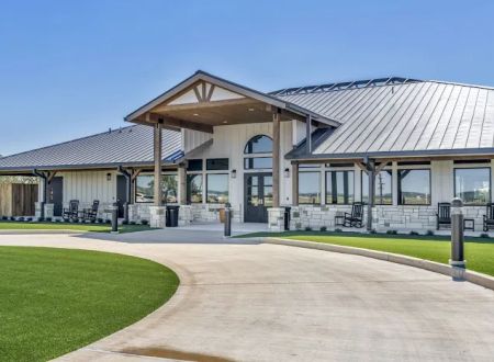 Lantern Oaks RV Resort