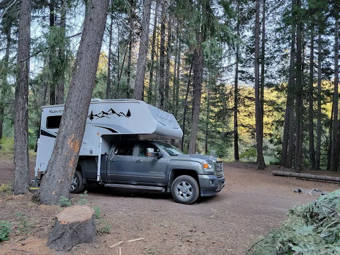 Halfway Flat Campground Picture 10